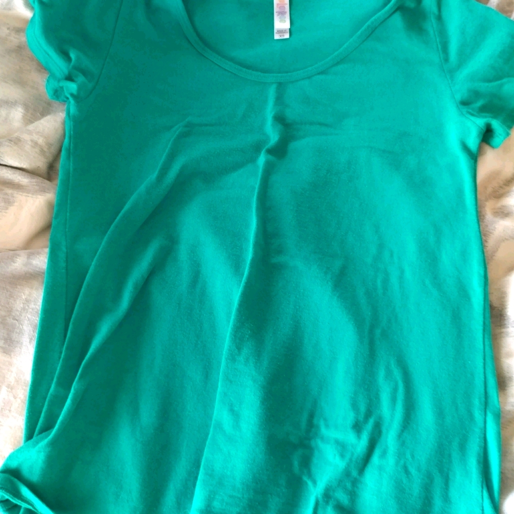Lularue shirt